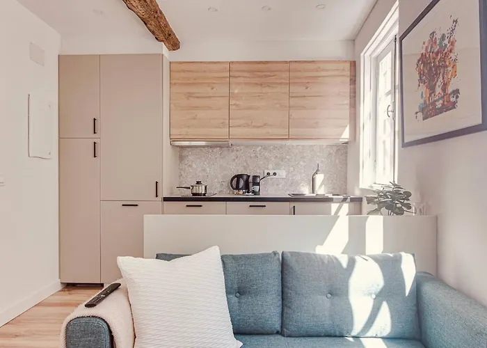 Daire Old Quarter Boutique